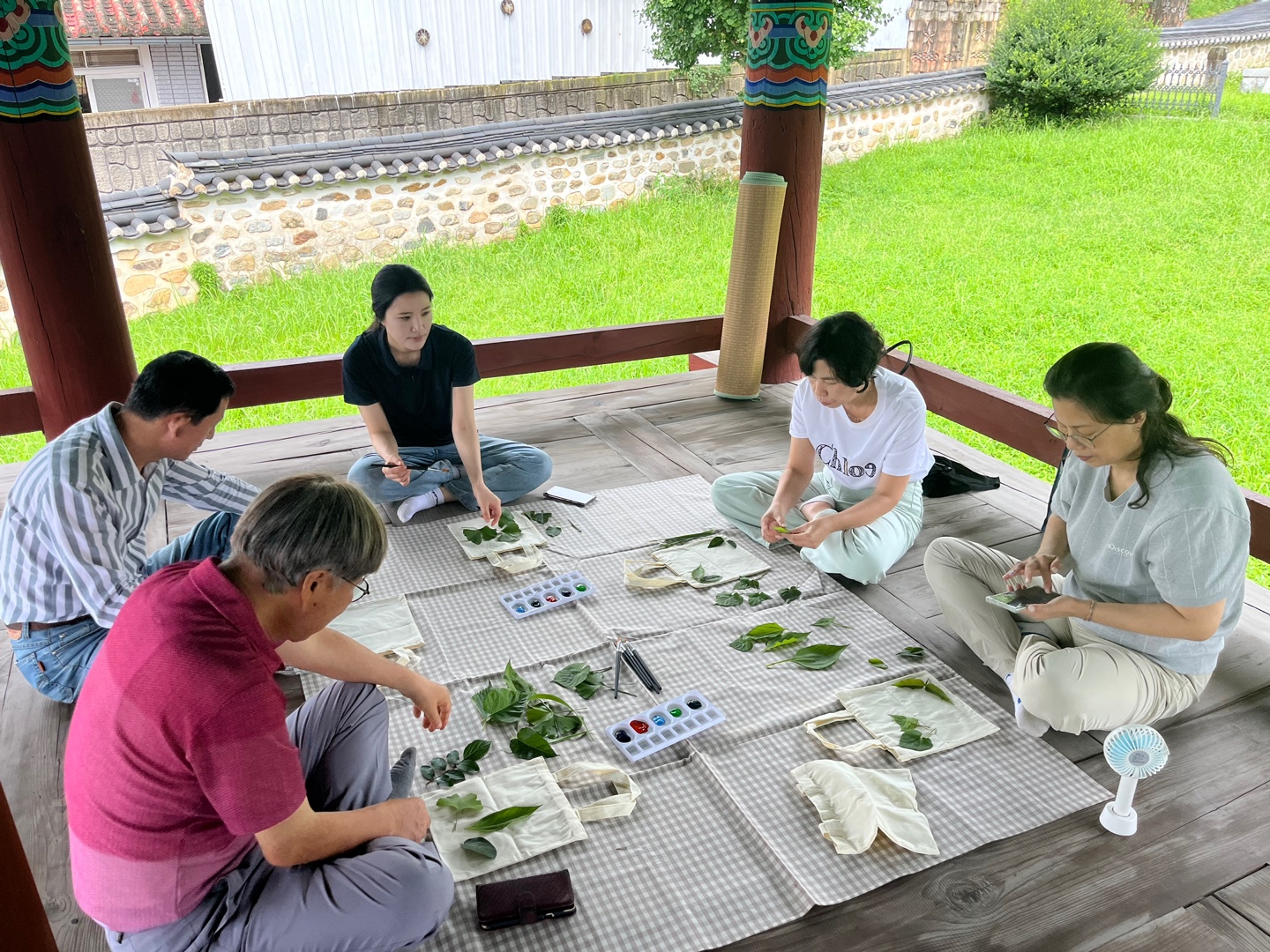 11. 나뭇잎 에코백 만들기 1.jpg